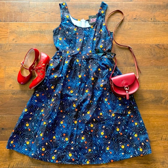 ✨🪐Retrolicious Planetary 🪐 ✨ Alignment Dress - Picture 2 of 14